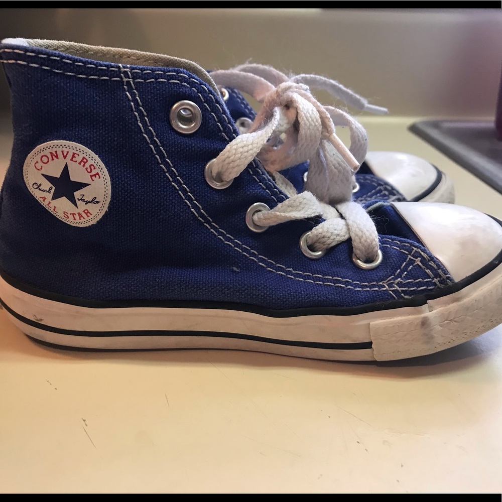Excellent condition high top converse